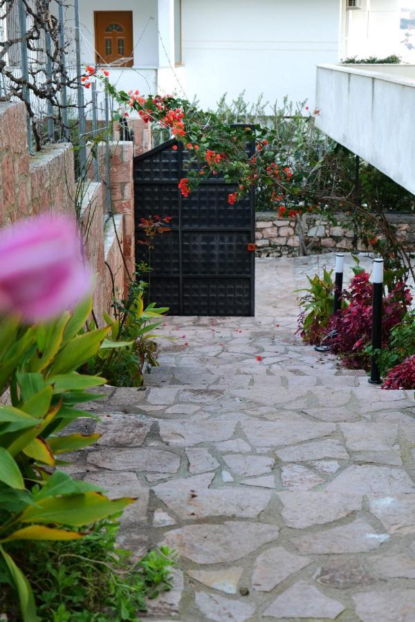 Davide Rooms Sarande Exterior photo