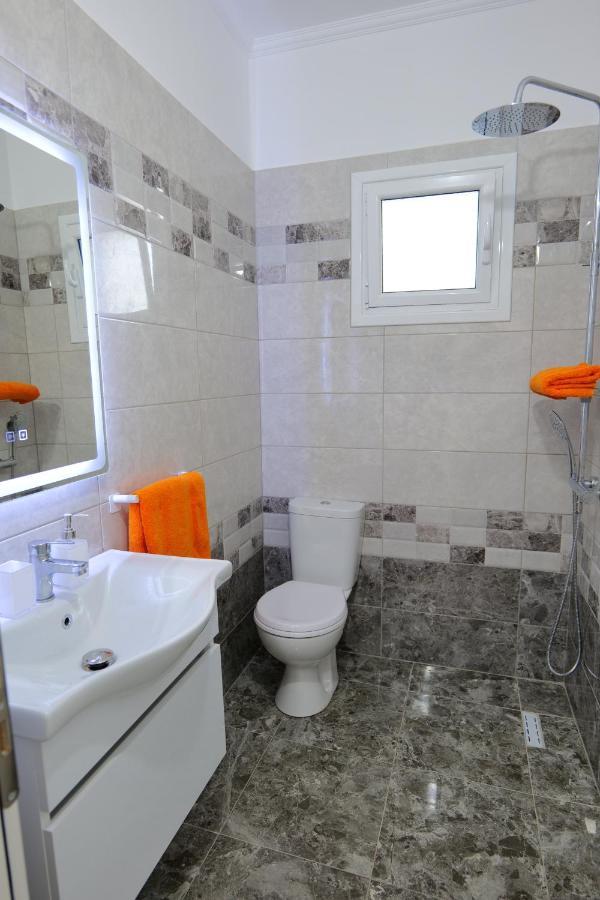 Davide Rooms Sarande Exterior photo